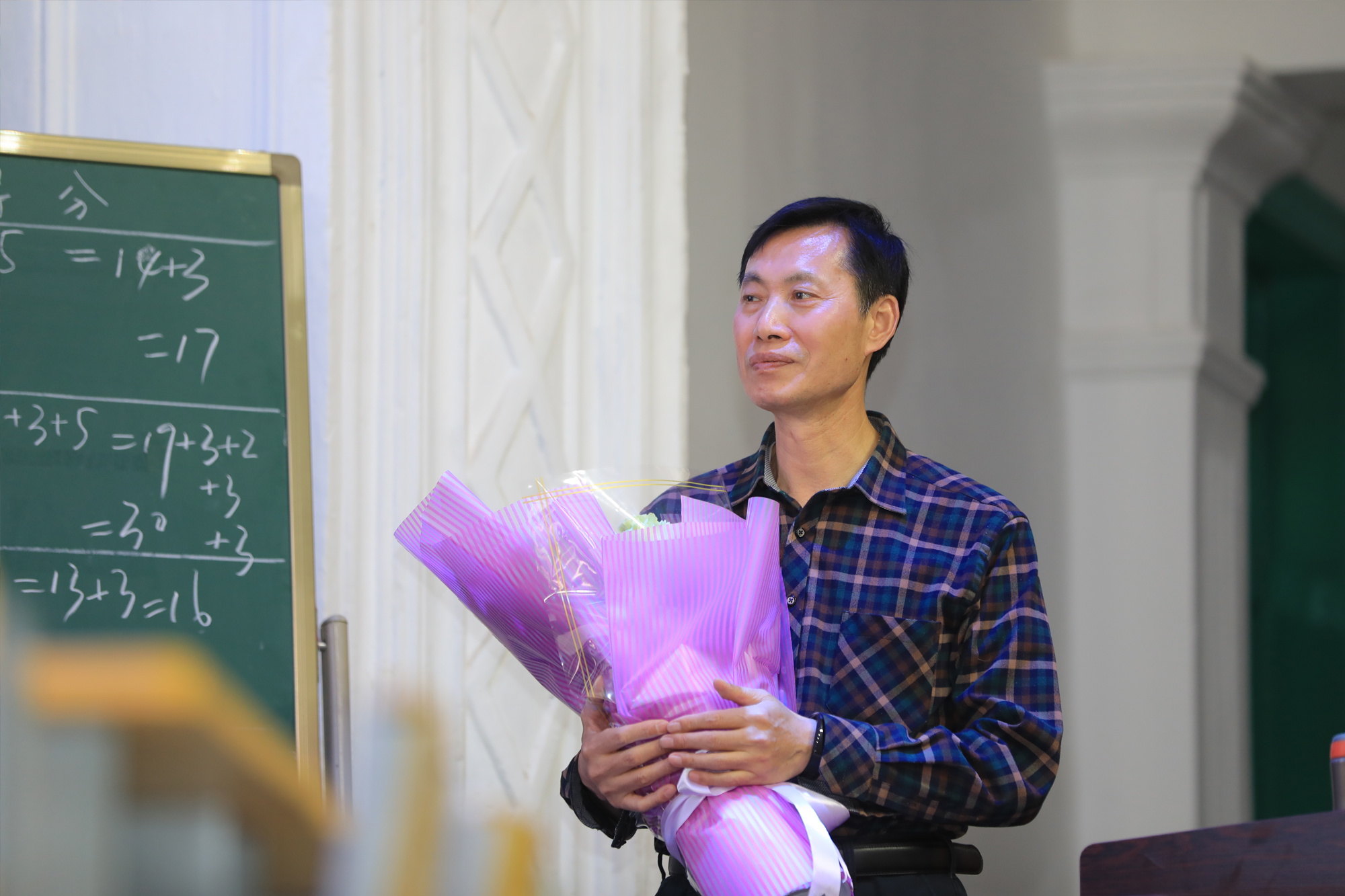 全國教學(xué)轉(zhuǎn)型與課堂創(chuàng)新高峰論壇課堂風(fēng)采展示美圖賞析。