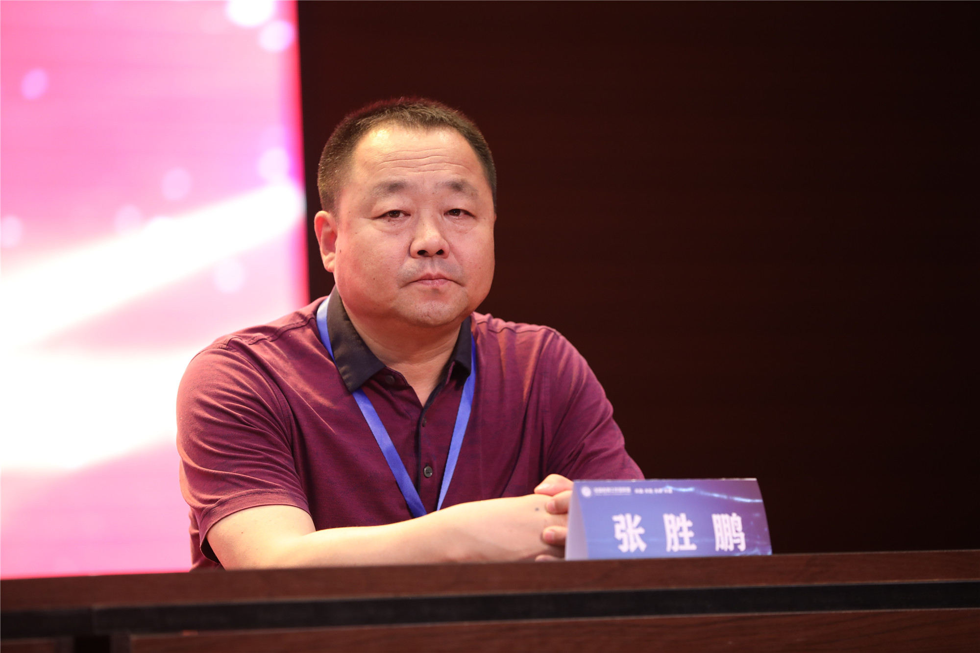 海城市教育局副局級(jí)領(lǐng)導(dǎo)張勝鵬。